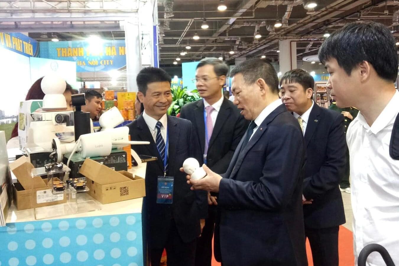 https://demo.cnctech.vn/wp-content/uploads/2023/02/3-e1676880483770.jpg