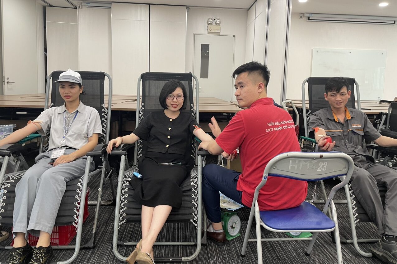 https://demo.cnctech.vn/wp-content/uploads/2023/04/HM13-e1681528514503.jpg